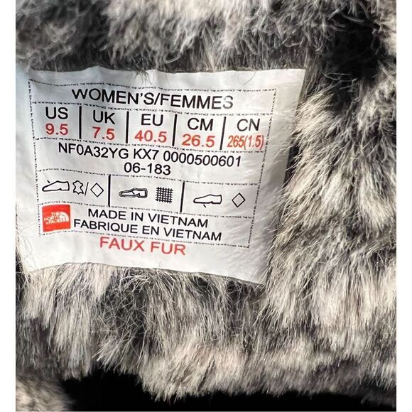 The North Face Tall Green Winter Boots 9.5. Stylish and fabulously functional! - Picture 7 of 9